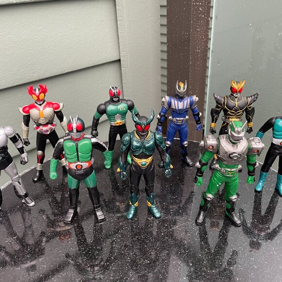Vtg Bandai Kamen Rider Action Figure Bundle 9 Early 2000's - Picture 1 of 9